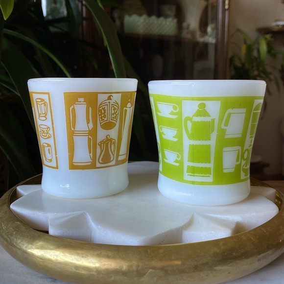 Set of 2 Coffee Time Teapot Milk Glass D Handle Fire King + Federal Glass Mugs - Picture 4 of 12